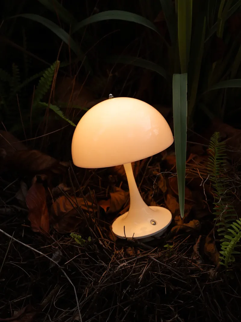 Nova Pure White Portable Mushroom Lamp