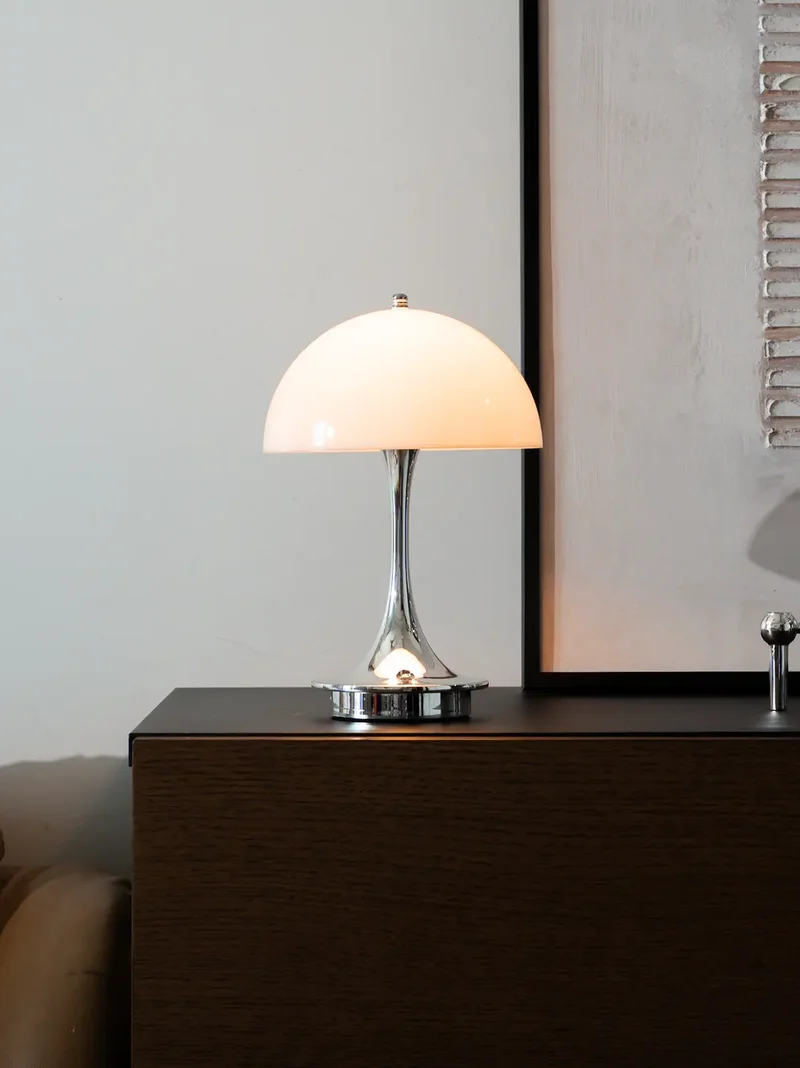 Nova Pure Portable Mushroom Lamp