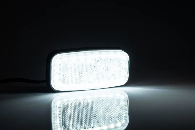 Luci di posizione rettangolari Fristom
