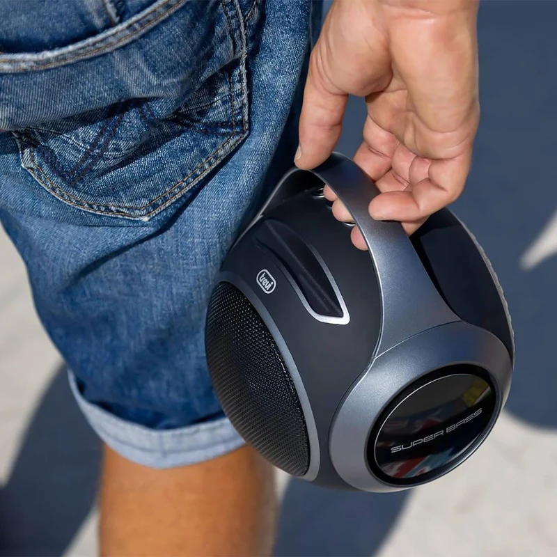Trevi XR Jump Cassa altoparlante portatile wireless 20W a batteria ricaricabile con presa di ricarica USB-C, connettività USB, Micro SD e AUX, resistente all’acqua IPX5, Nero