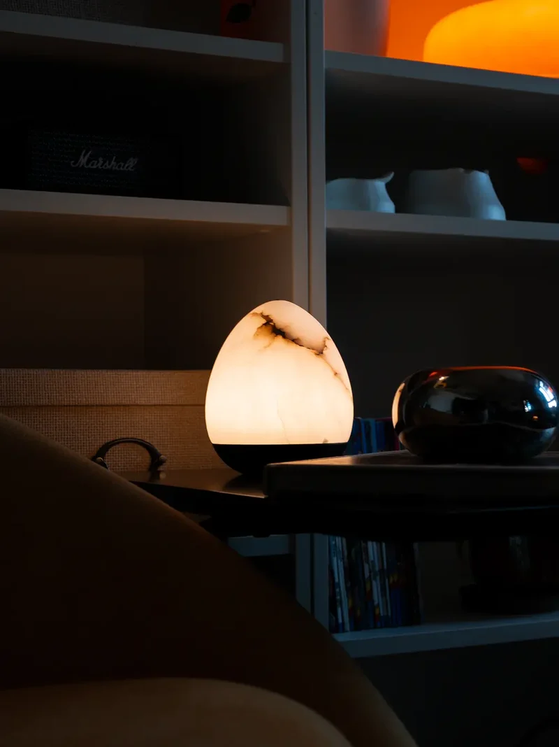 Bud Marble Portable Table Lamp