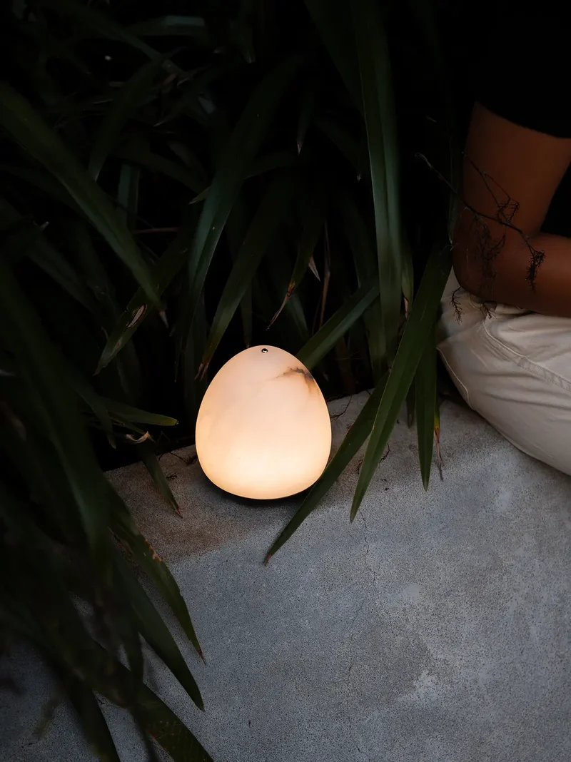 Bud Marble Portable Table Lamp