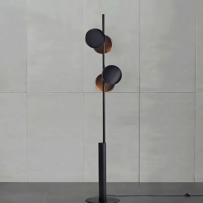 Stehlampe Nordic Atos