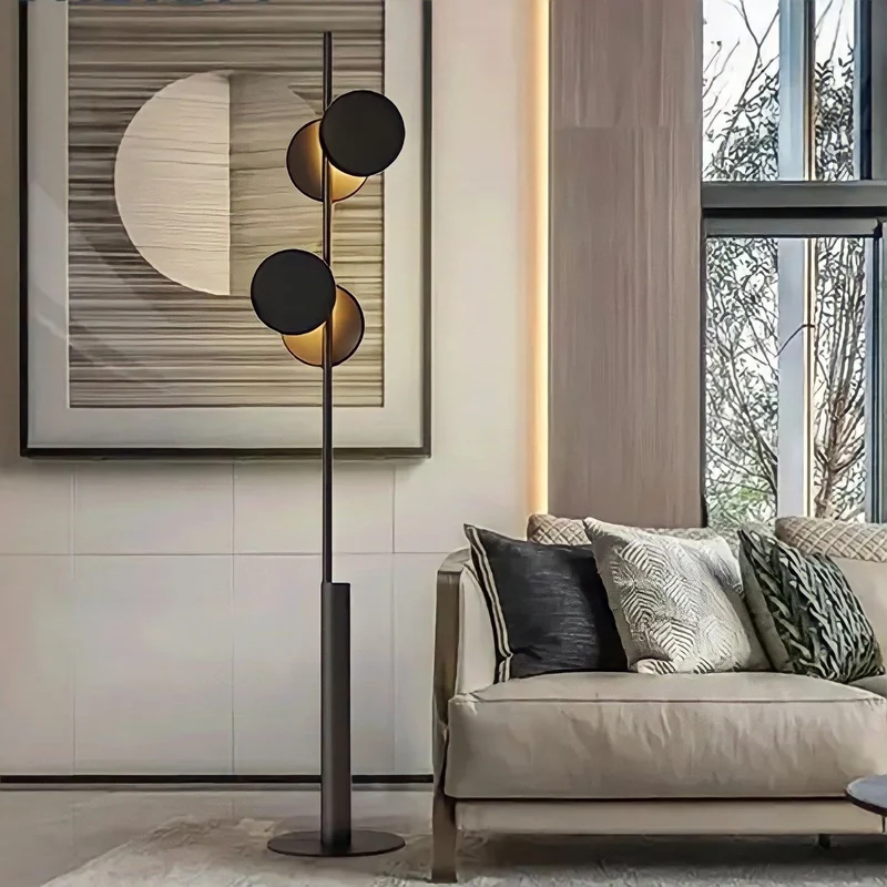 Stehlampe Nordic Atos