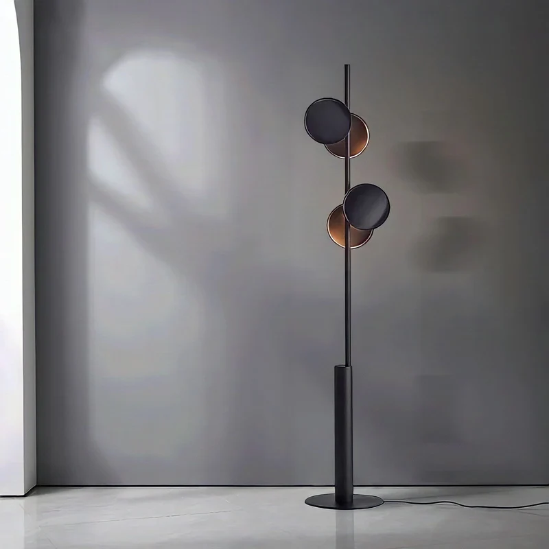 Stehlampe Nordic Atos