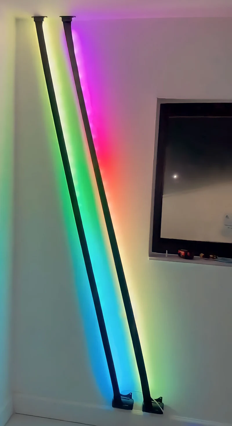 RGB Stripe Wandleuchte