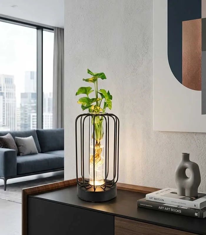 Lume Verde | Pianta in idroponica con lampada LED