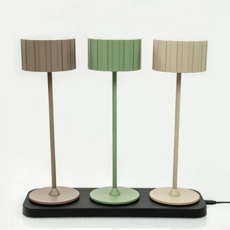 Anima lampada da tavolo 8.3x26cm (art.E488-489-900)
