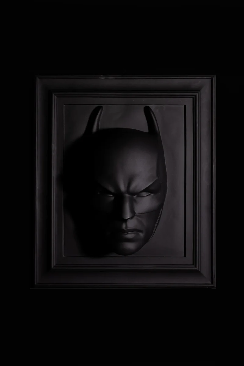 Eroe notturno nero opaco quadro 70x60cm