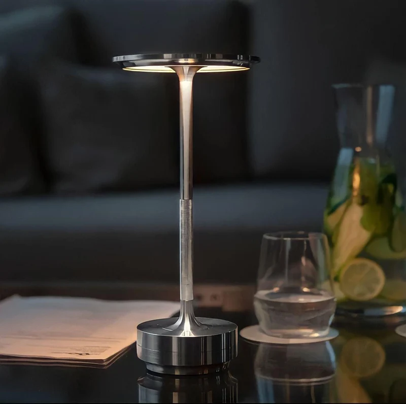 Kabellose Tischlampe Nordic Ambrosios
