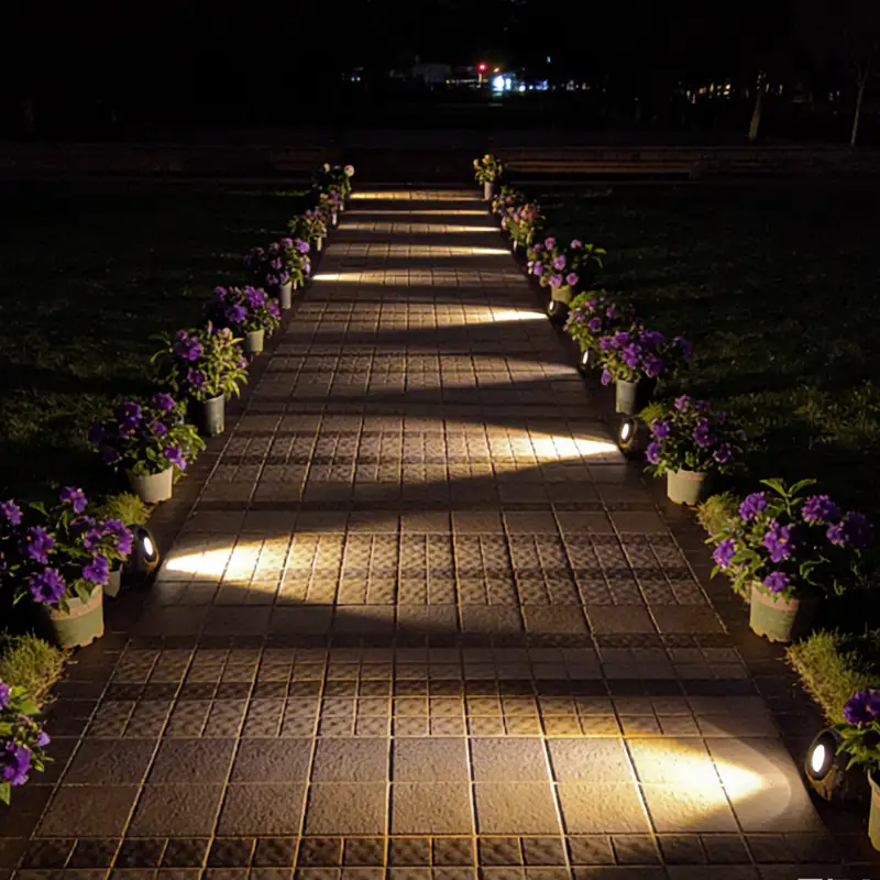 SunStone™ Solar Spotlight
