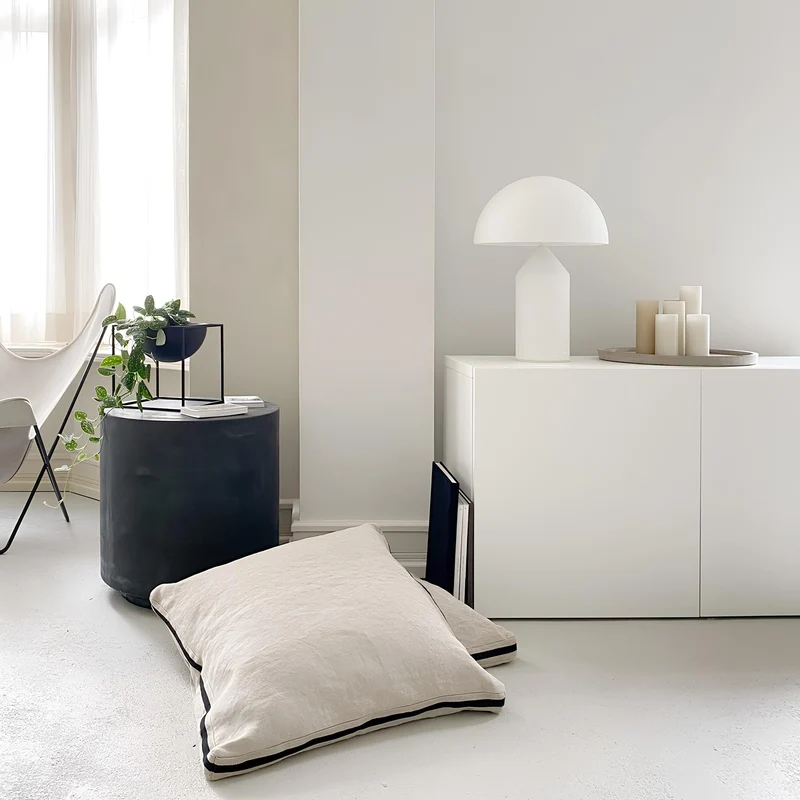 Aurelia™ Table Lamp