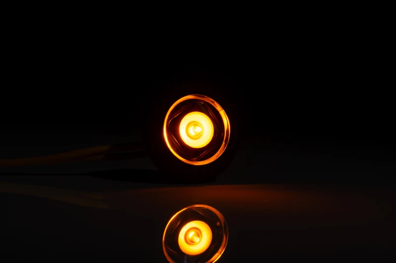 Lampada di indicatore rotonda a LED Bulls Eye con guarnizione piatta e curva
