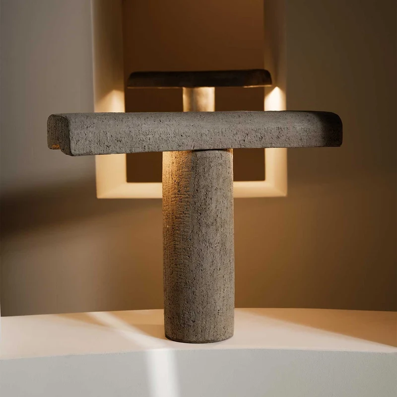 Fck - Lampe à poser en béton et aluminium, style industriel