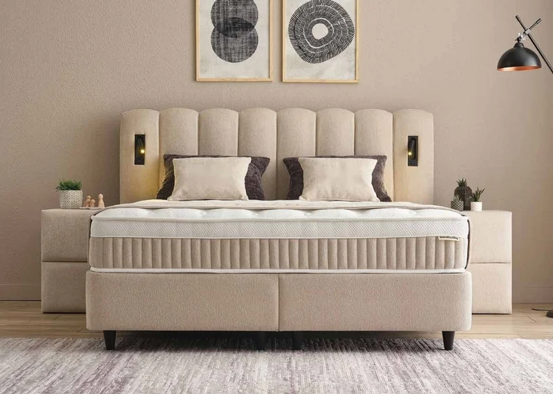 Casa Padrino Luxus Boxspringbett mit gewelltem Kopfteil und Leseleuchten Beige 180 x 200 cm - Luxus Schlafzimmer Möbel
