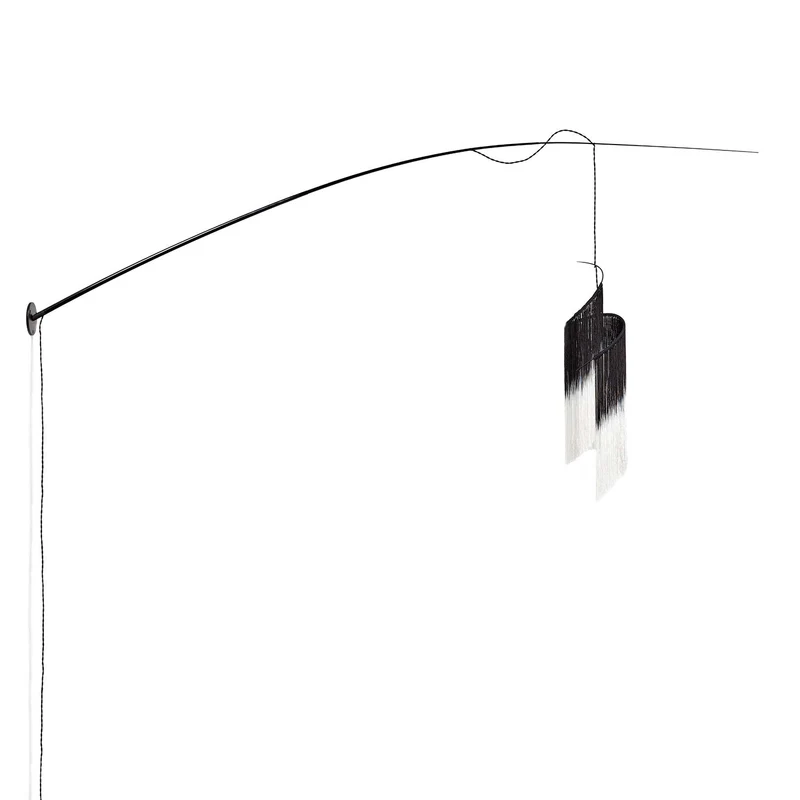 Rey 2 - Applique murale en acier et viscose, style minimaliste