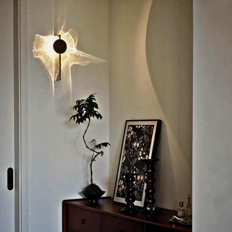 Velwave™ Wall Sconce