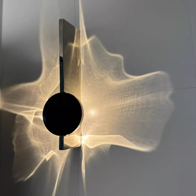 Velwave™ Wall Sconce