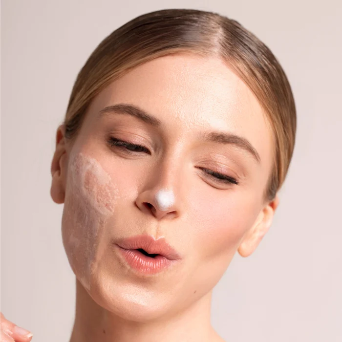 Mousse viso detergente