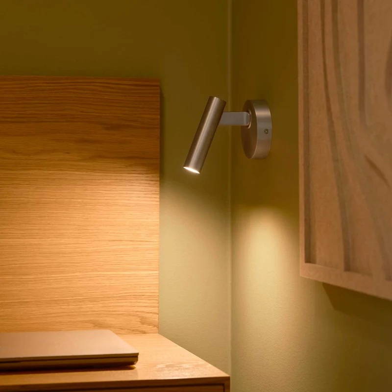 Makoto - Applique murale liseuse orientable en acier, style moderne