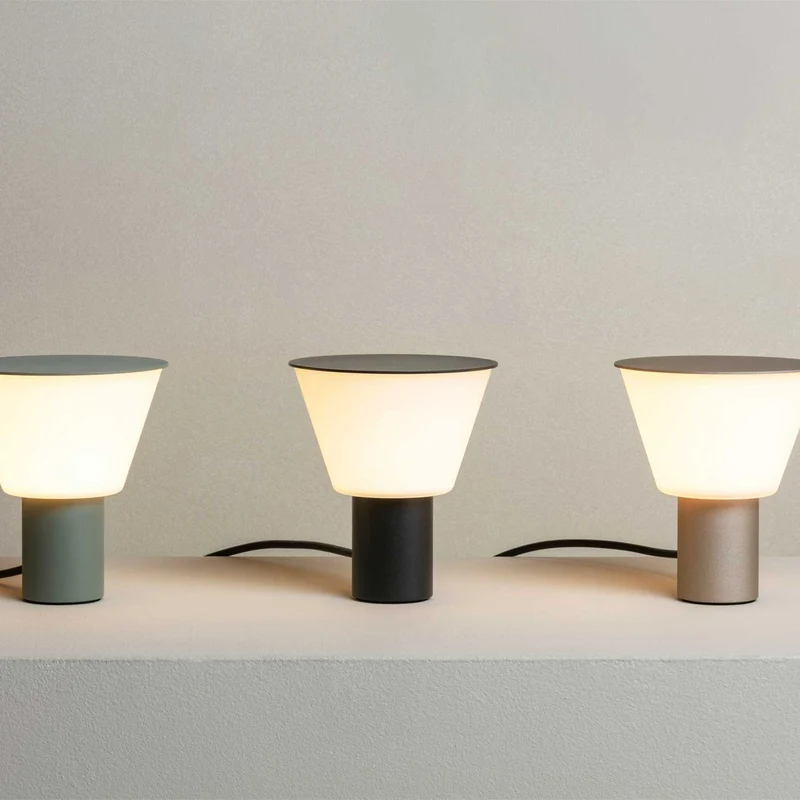 Belt - Lampe à poser LED en acier, style minimaliste, H 13 cm