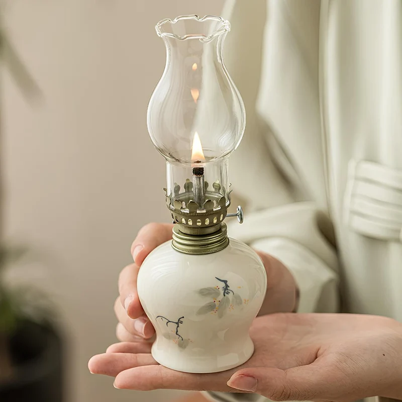 Emberbrush™ Oil Lantern