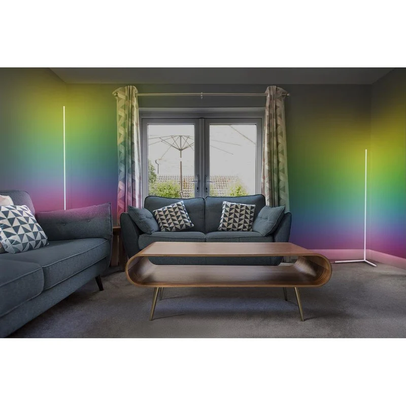 OSRAM Matter SMART+ Lampada da terra angolare sottile, con telecomando, bianco, 1400 mm, RGB + Tunable White (TW)