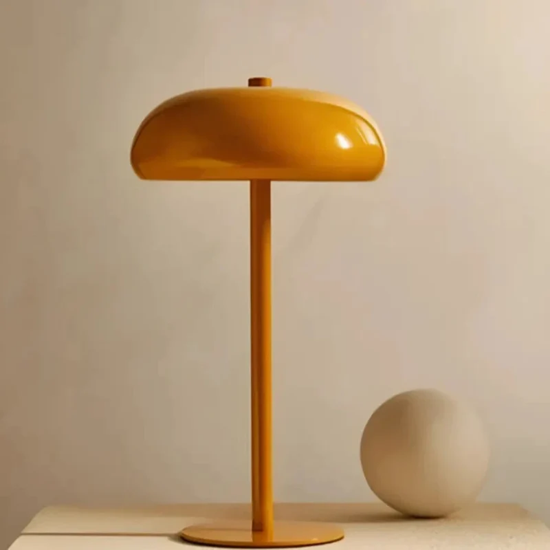 Sleek Retro Table Lamp