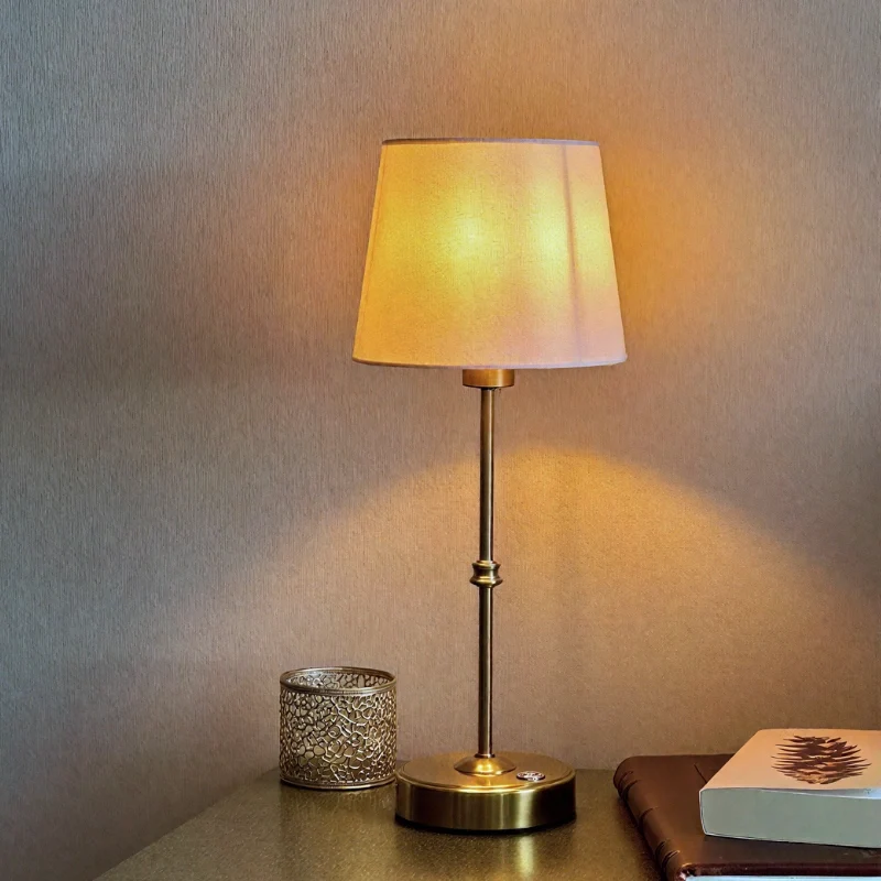 GoldenEase™ Table Lamp