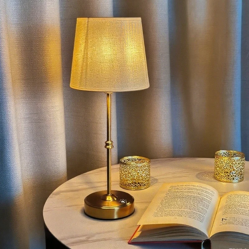 GoldenEase™ Table Lamp