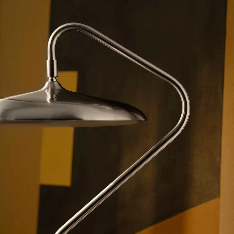 Artist - Lampe à poser à disque LED en acier, style vintage