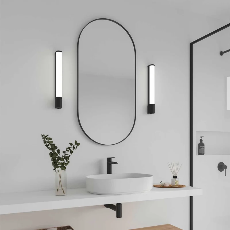 Malaika - Applique murale LED pour miroir avec prise en acier et plastique, style moderne