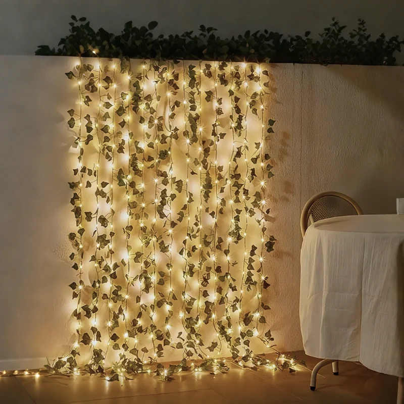 Botanical Garland Light