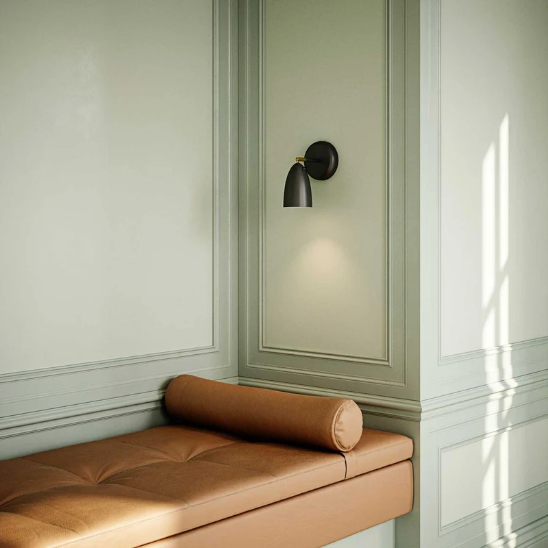 Nexus - Applique murale orientable en acier, style moderne