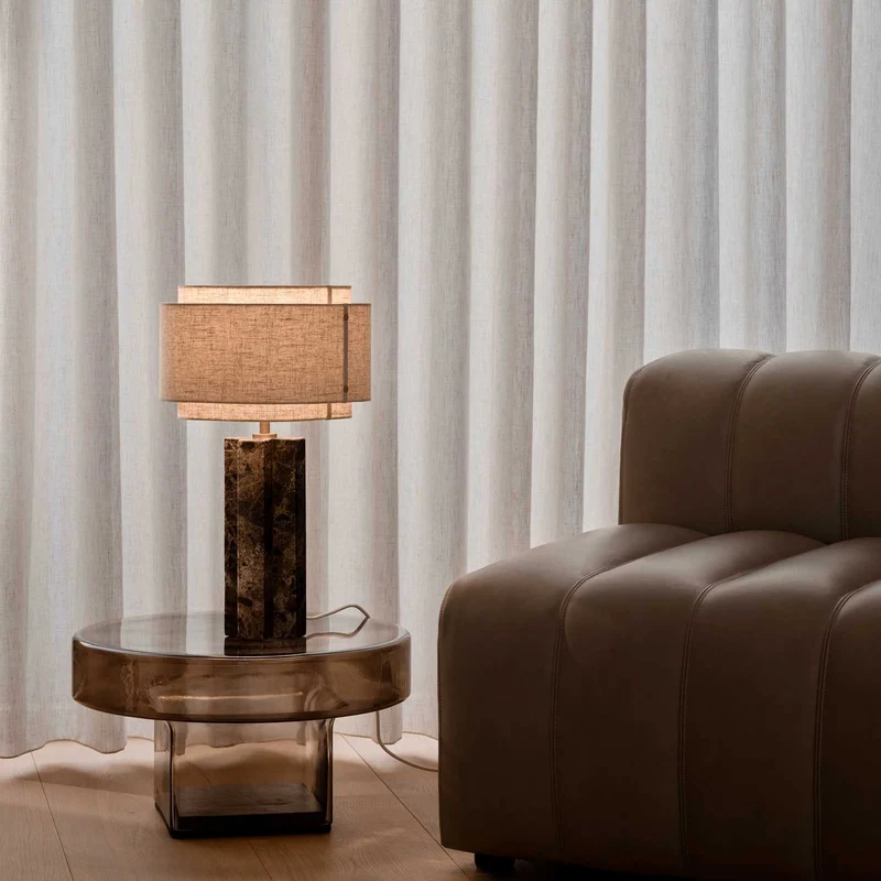 Takai - Lampe à poser à abat-jour crème en lin et marbre, style japandi