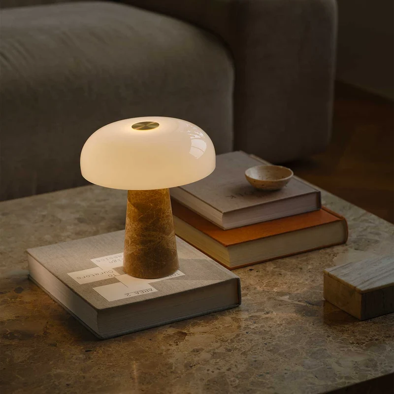 Glossy Mini - Lampe à poser à globe sur marbre en verre et marbre, style contemporain