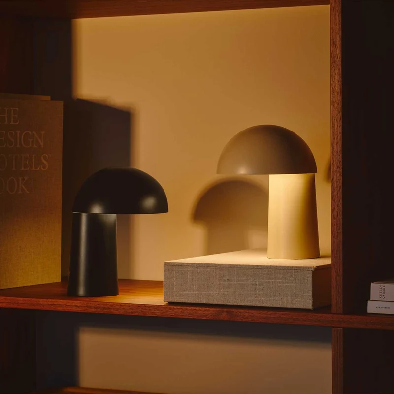 Faye - Lampe à poser portable LED en acier, style contemporain