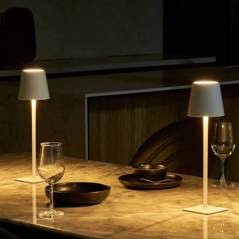 Dimmable Tall Table Lamp