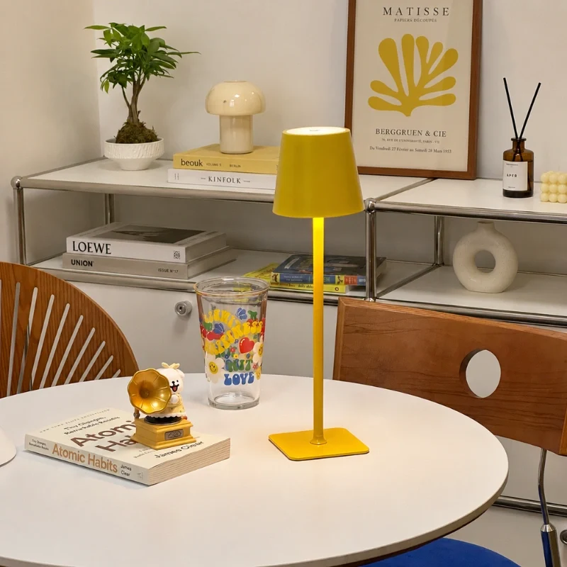 Dimmable Tall Table Lamp