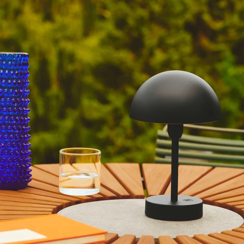 Ellen - Lampe nomade LED colorée en plastique, style contemporain