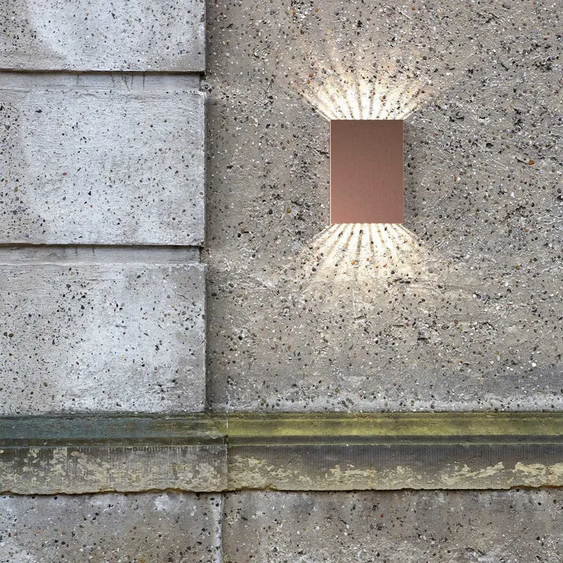 Fold - Applique murale LED à double faisceau en acier, style moderne