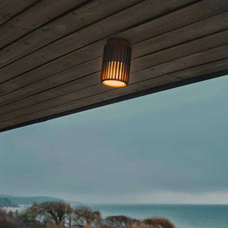 Aludra - Plafonnier extérieur à lamelles verticales en acier, style moderne