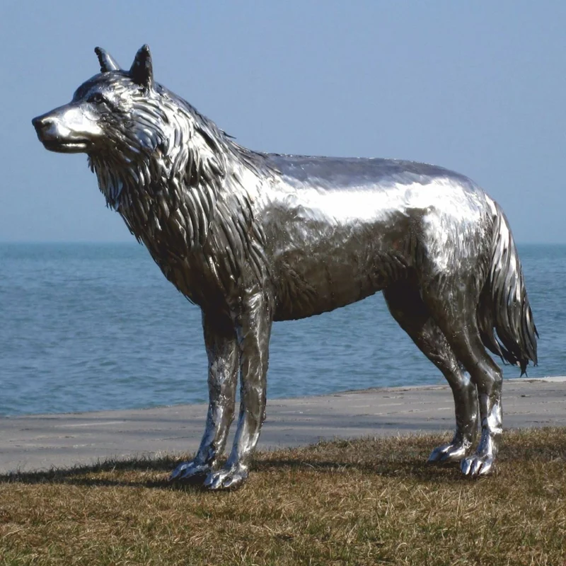 Casa Padrino Luxus Deko Skulptur Wolf Silber 142 cm - Lebensgroße Edelstahl Skulptur - Garten Deko Figur - Garten Metall Skulpturen
