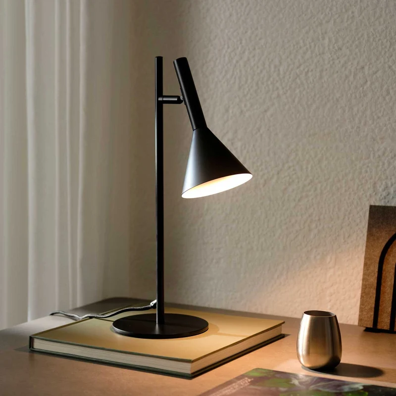 Kelvis - Lampe à poser orientable en acier, style vintage