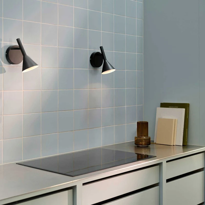 Kelvis - Applique murale orientable en acier, style moderne