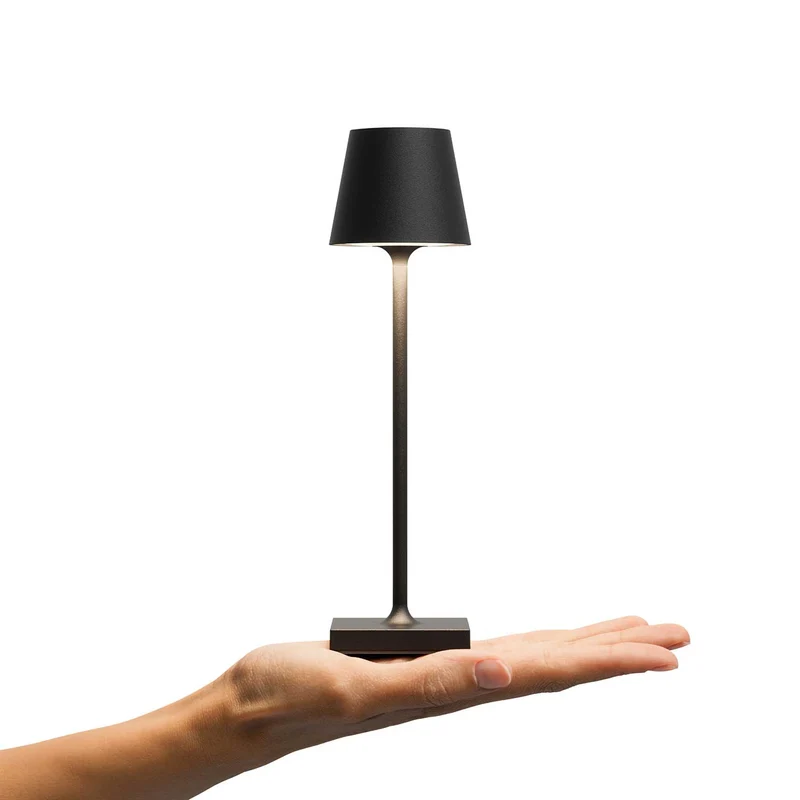 Nuindie Pocket - Lampe à poser LED sans fil IP54 en acier laqué, style minimaliste