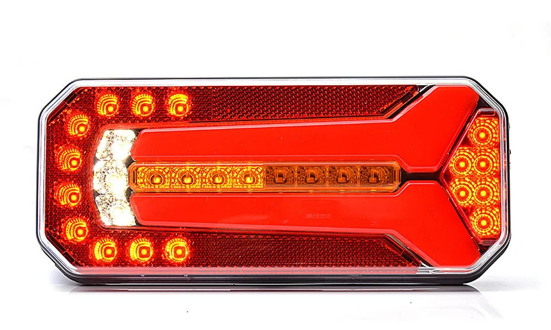 Luce posteriore per rimorchio combinata con indicatore dinamico + luce di retromarcia