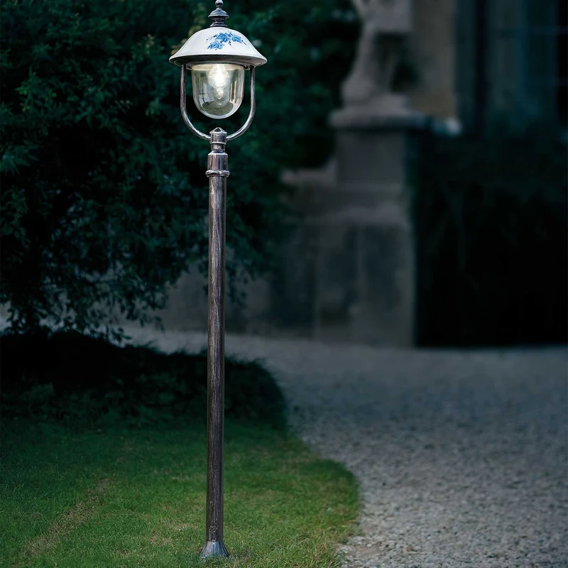 Bari - Lampadaire d’extérieur en céramique, acier et verre, style shabby chic