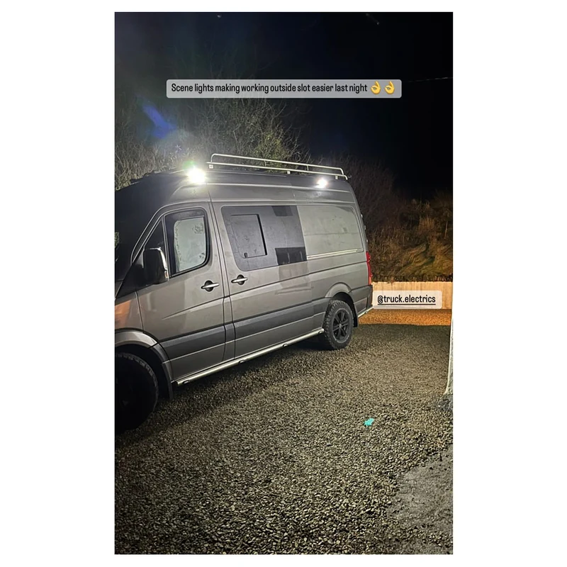 Lampada da scena a LED Autolamp SL200 - nera