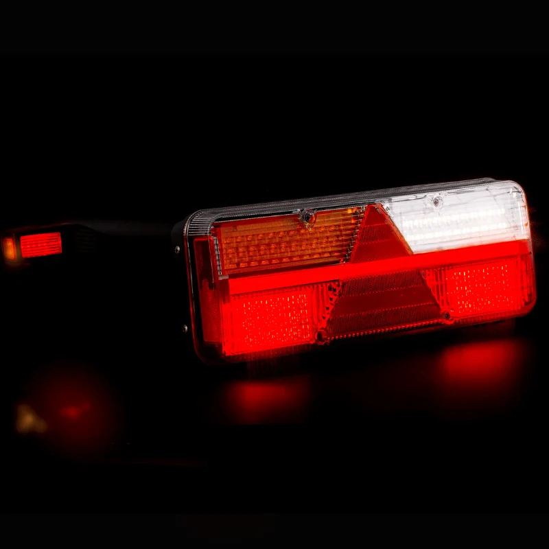 Lampada per rimorchio a LED Fristom con indicatore dinamico e marcatore di contorno
